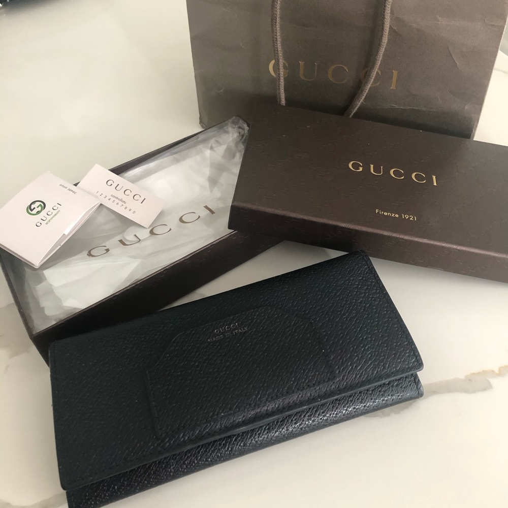 Gucci wallet